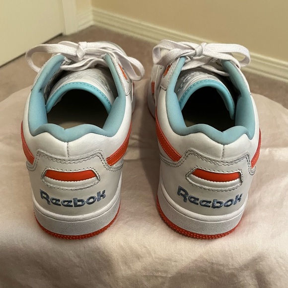Reebok by Palm Angels in Orange size 8.5 - Picture 2 of 7